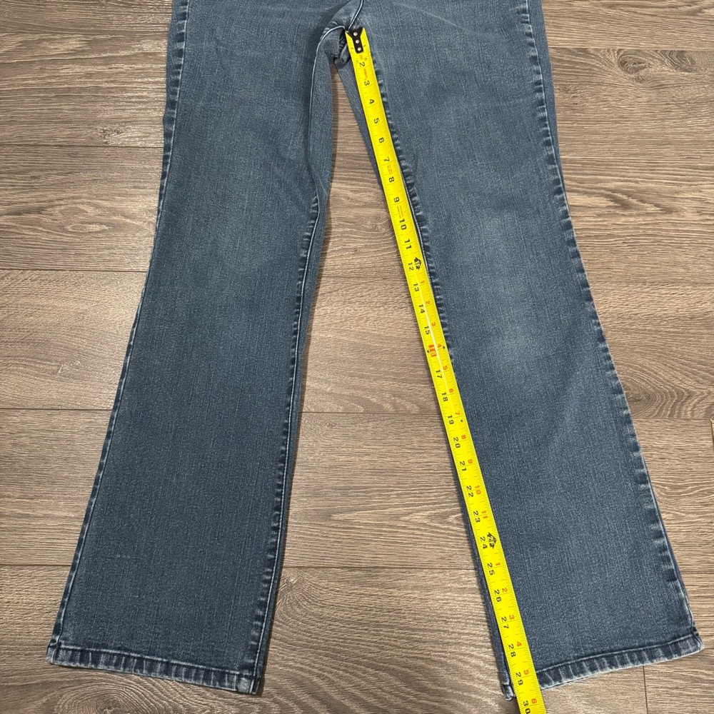 Christopher & Banks Modern Fit Jeans Women's Size 4 Blue‎ 5-Pocket Boot Cut - Picture 7 of 10